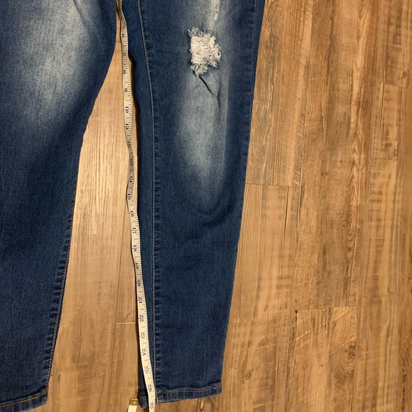 SHEIN Buttonfly Distressed Skinny Jeans, Size 1XL (#7) - Picture 3 of 5
